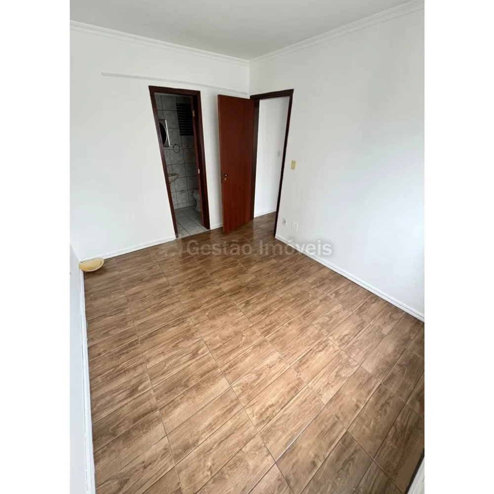 Apartamento 2 quartos para Locação Anual no bairro Centro em Balneário Camboriú
