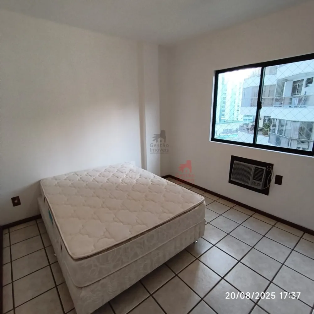 Apartamento 2 quartos para Locação Anual no bairro Centro em Balneário Camboriú