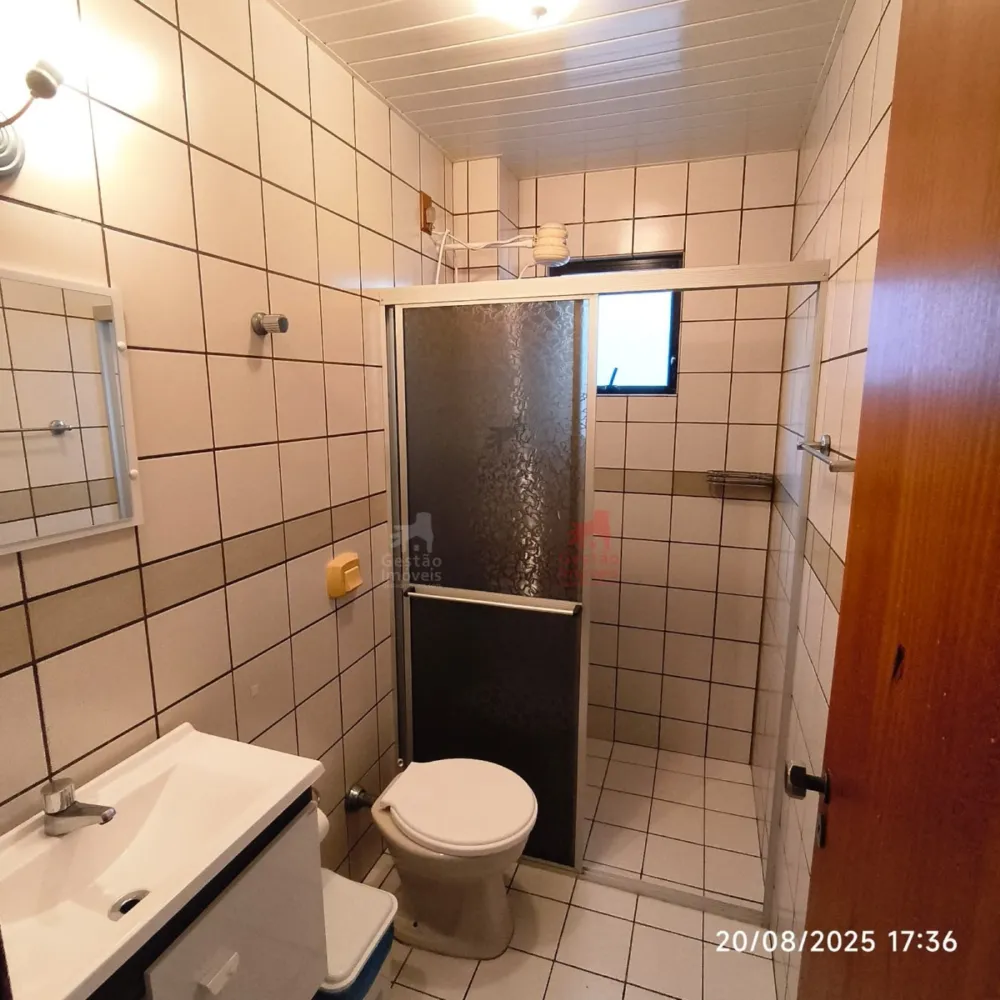 Apartamento 2 quartos para Locação Anual no bairro Centro em Balneário Camboriú