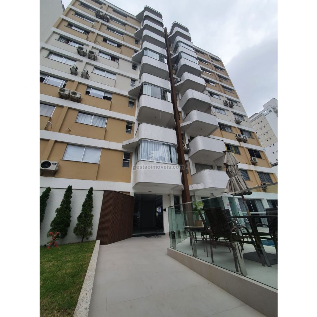 Apartamento para venda no Ed. Cravo e Canela