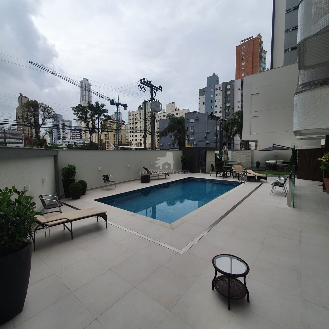 Apartamento para venda no Ed. Cravo e Canela