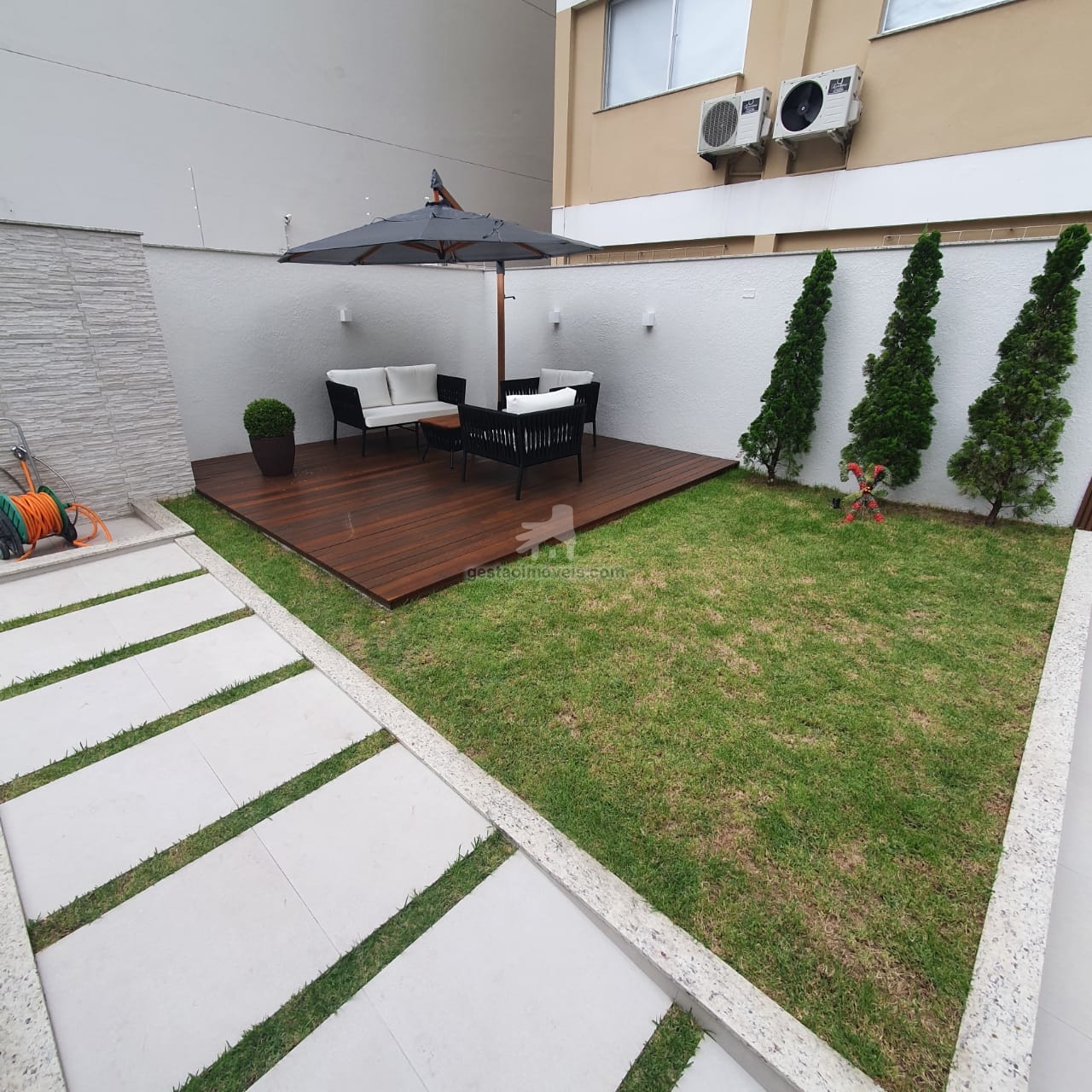 Apartamento para venda no Ed. Cravo e Canela