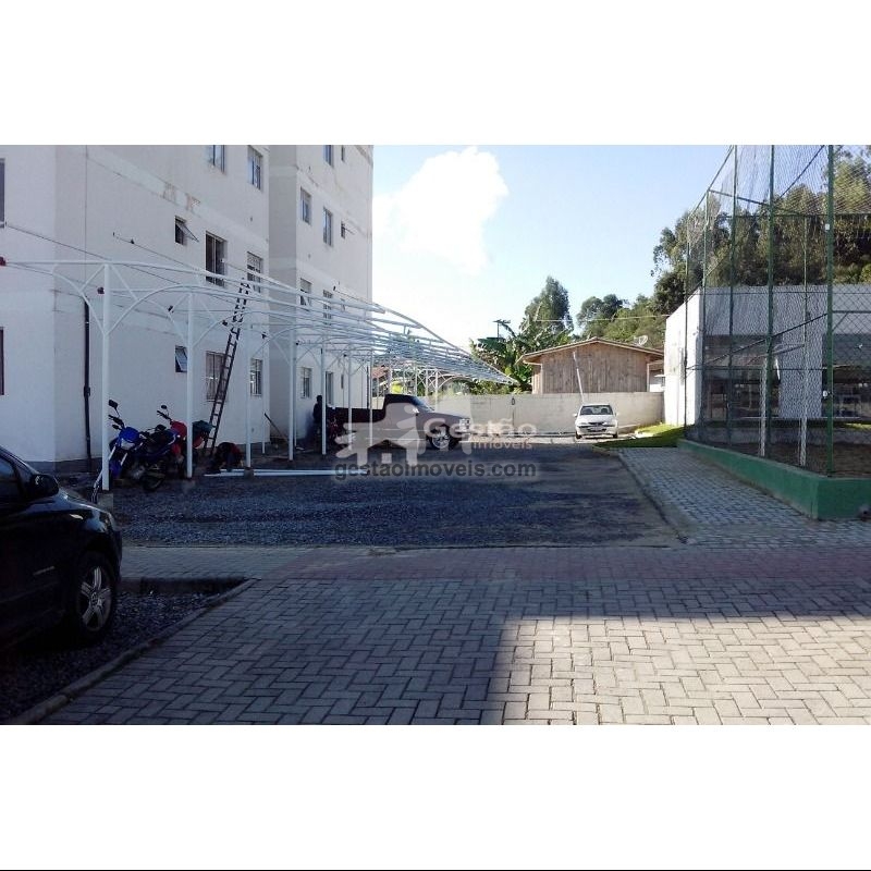 Apto Excelente, reformado, de 2 dorm, 1 vaga grande - Cedro em Camboriú 