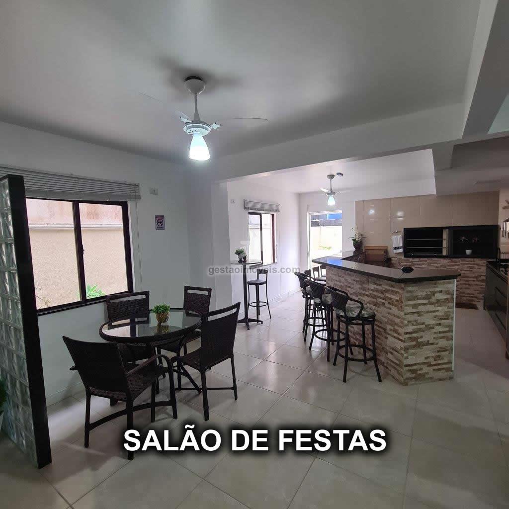 Apartamento 2 quartos a 95 metros da praia Central em Balneário Camboriú