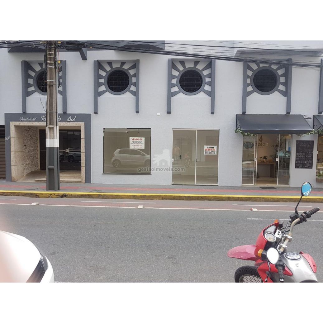 SALA COMERCIAL NO CENTRO DE BALNEARIO CAMBORIU 