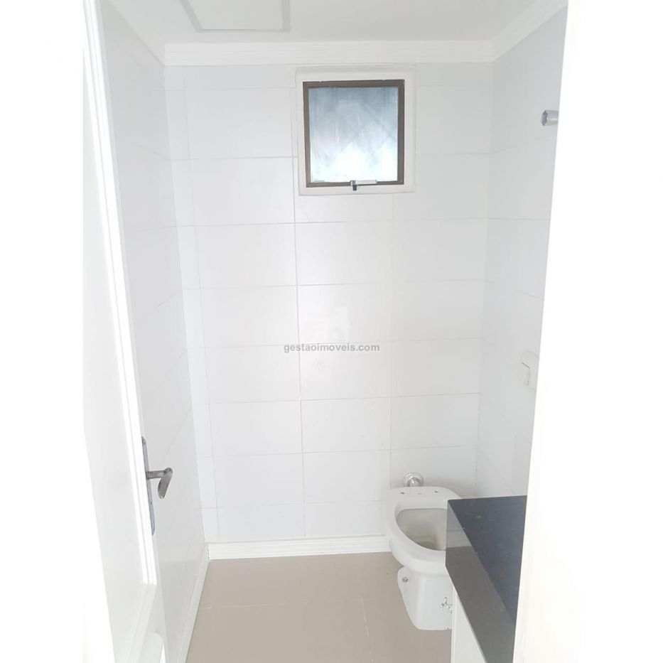 SALA COMERCIAL NO CENTRO DE BALNEARIO CAMBORIU 