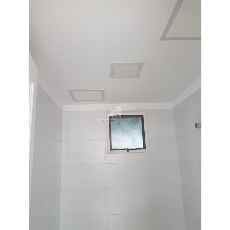 SALA COMERCIAL NO CENTRO DE BALNEARIO CAMBORIU 