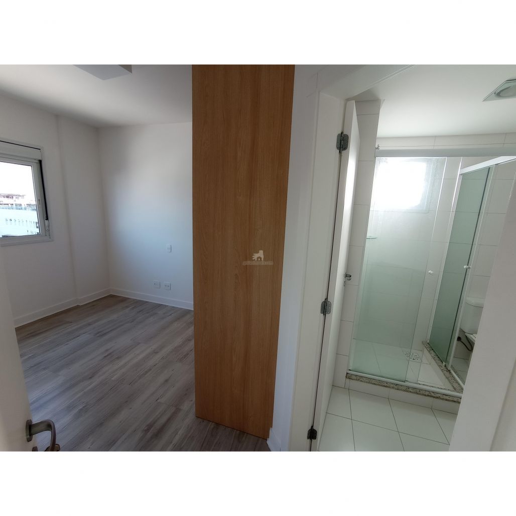 Porto Atlântico apartamento mobiliado 4 suítes em Itajaí frente centro eventos