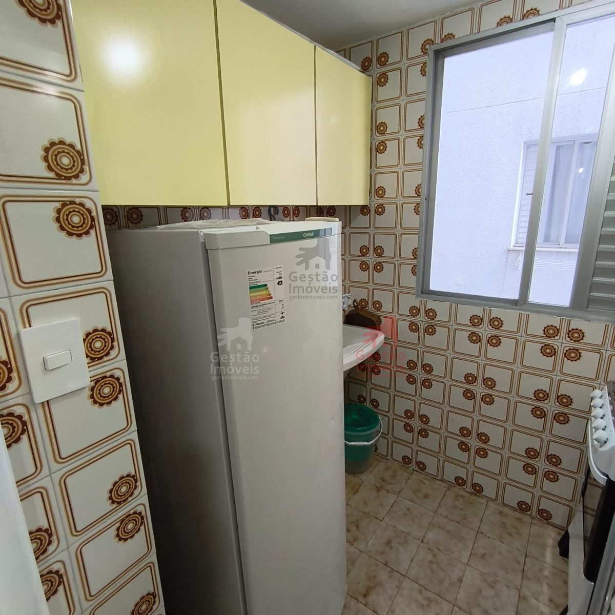 Apto 1 dormitório mobiliado com elevador Balneário Camboriú