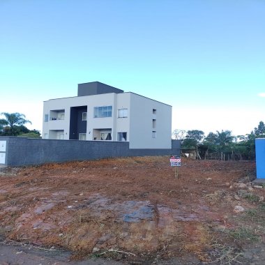 Terreno com 300mts² a venda em Barra Vella no Bairro Itajuba