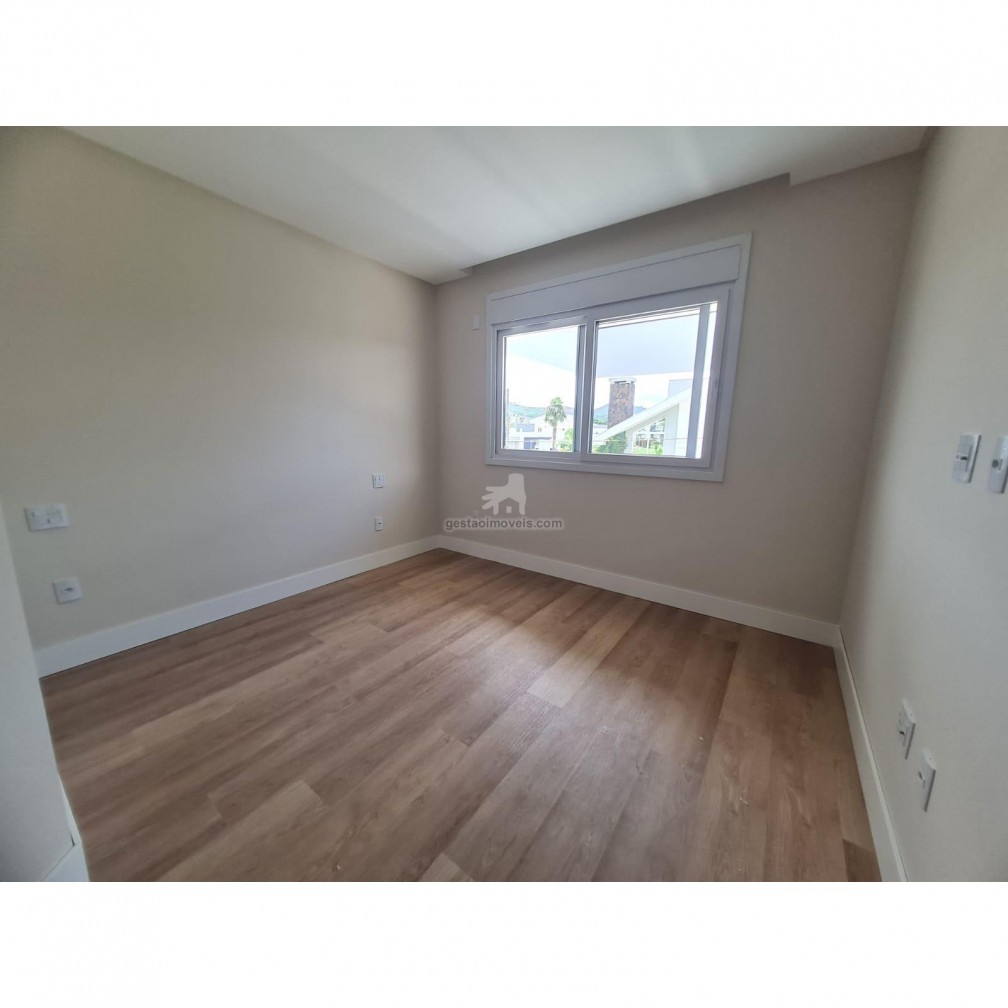 🏡 Casa em Condomínio Fechado de Luxo 🏡
