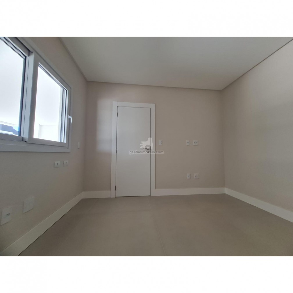 🏡 Casa em Condomínio Fechado de Luxo 🏡