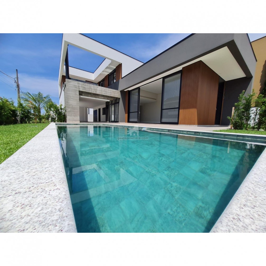 🏡 Casa em Condomínio Fechado de Luxo 🏡