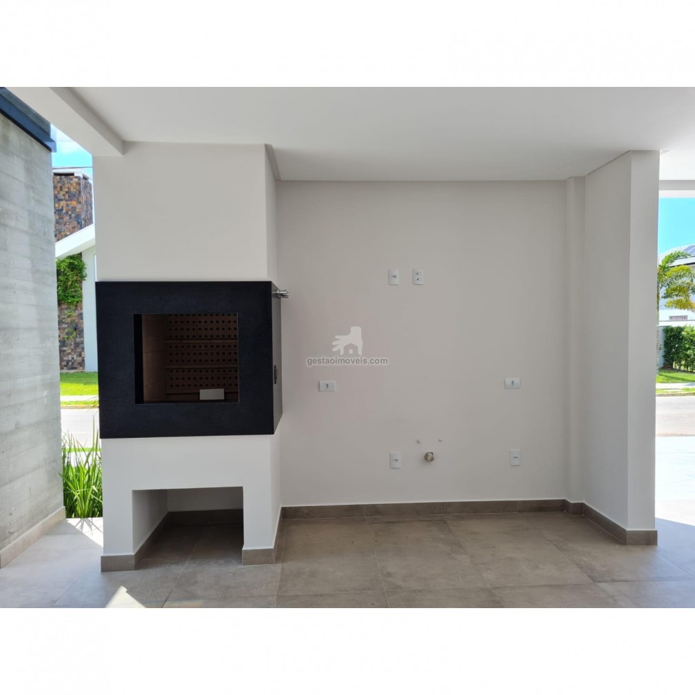 🏡 Casa em Condomínio Fechado de Luxo 🏡