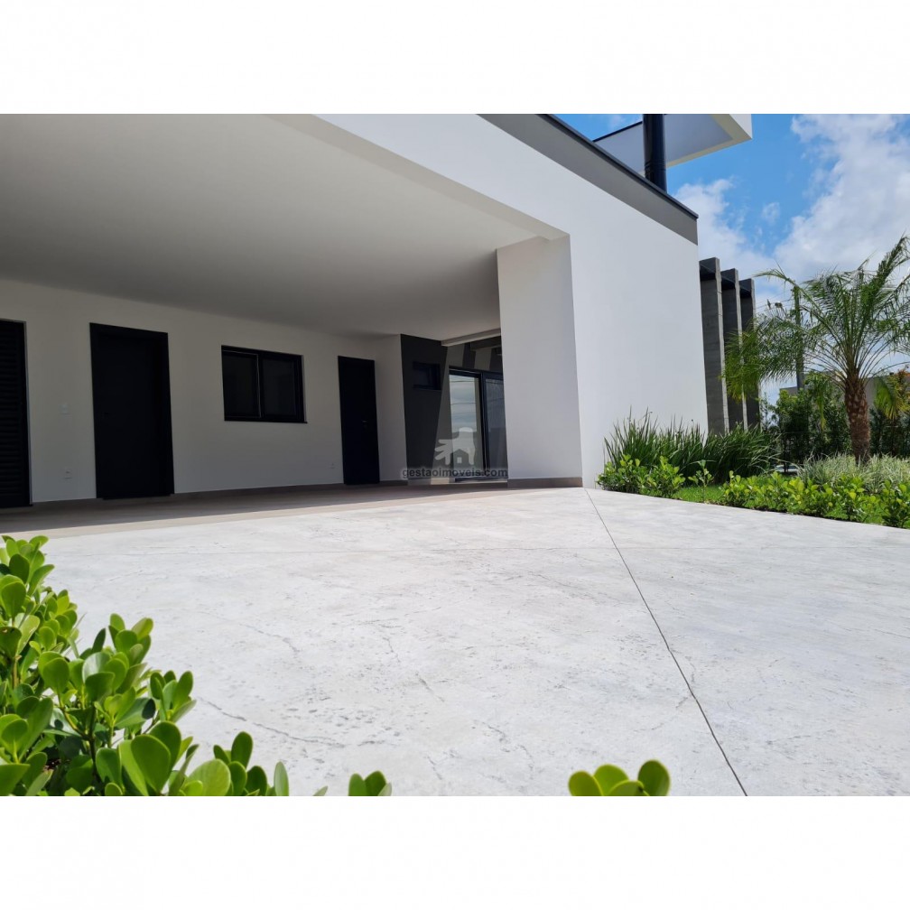 🏡 Casa em Condomínio Fechado de Luxo 🏡