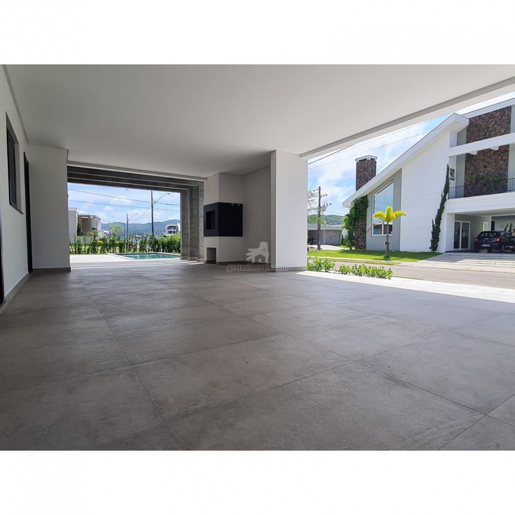 🏡 Casa em Condomínio Fechado de Luxo 🏡
