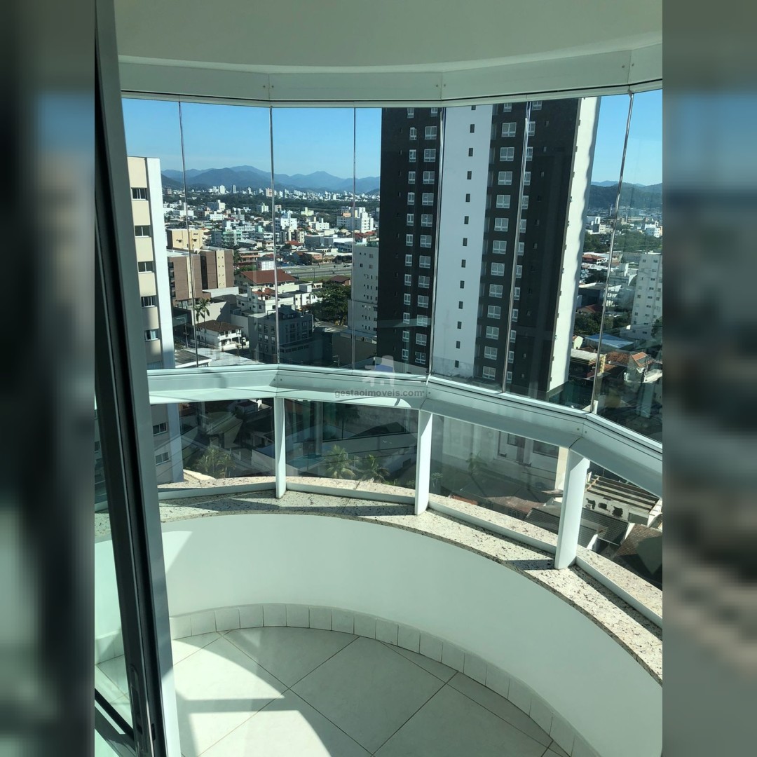 Apartamento 2 suítes para Locação Anual no bairro Centro em Balneário Camboriú