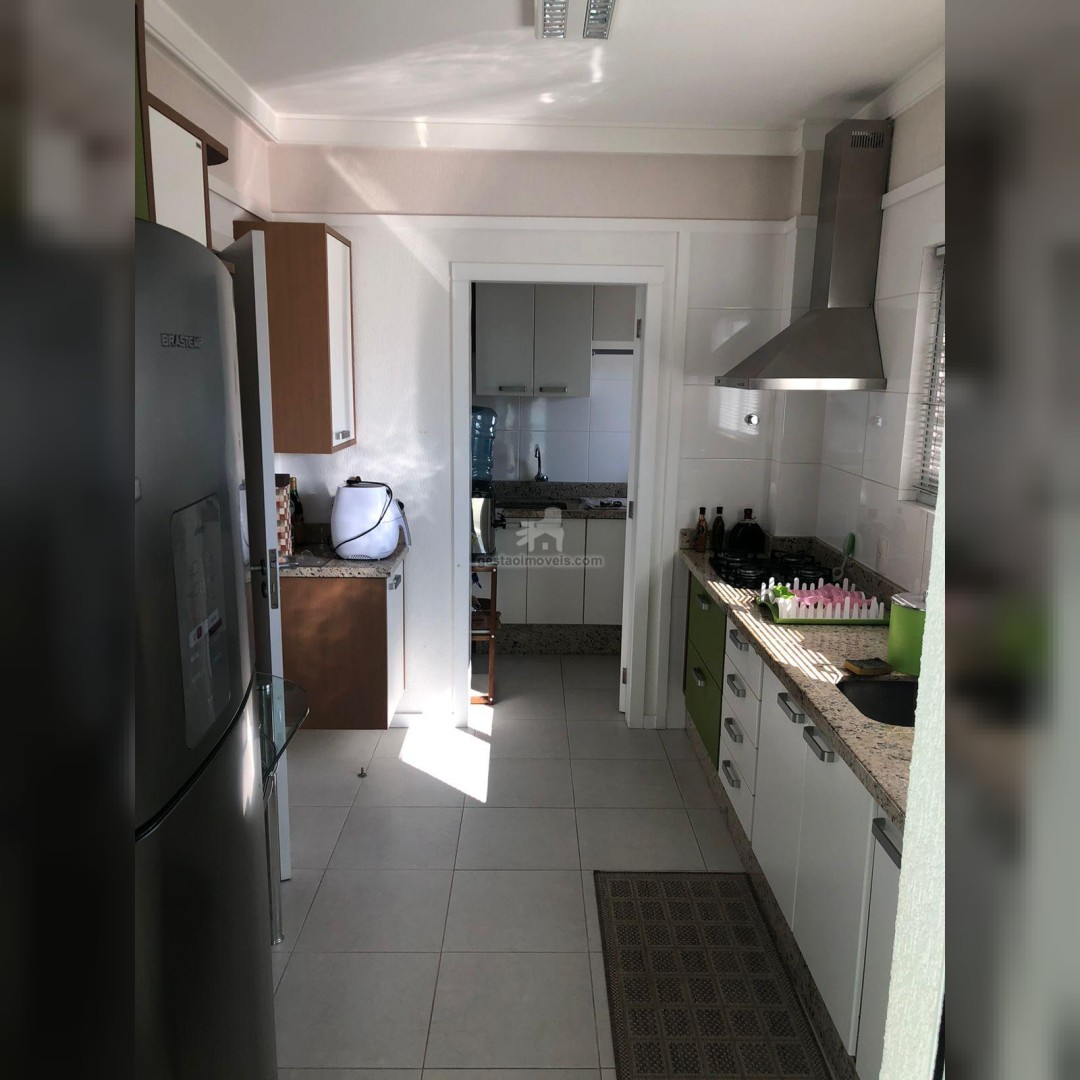 Apartamento 2 suítes para Locação Anual no bairro Centro em Balneário Camboriú