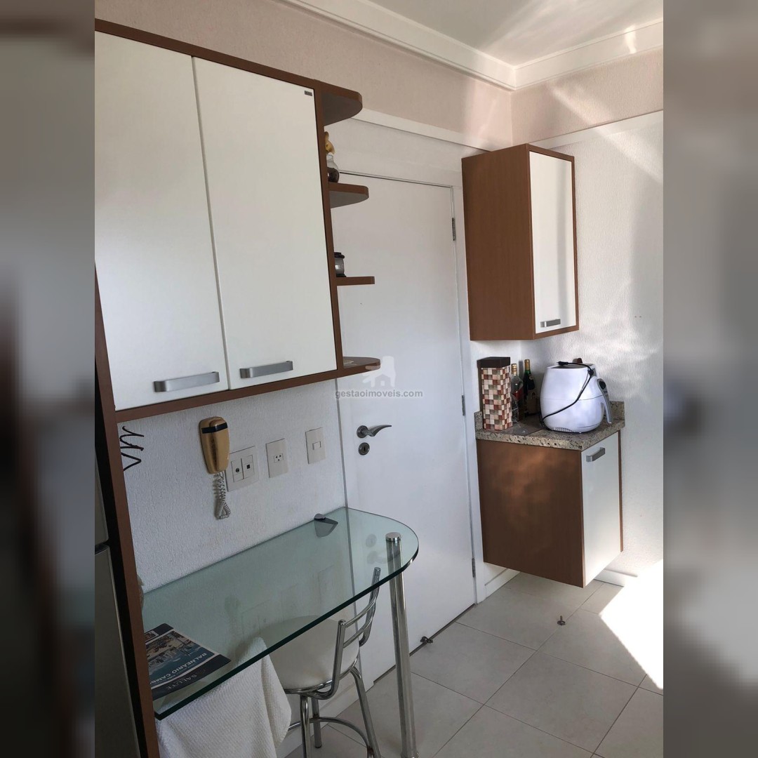 Apartamento 2 suítes para Locação Anual no bairro Centro em Balneário Camboriú