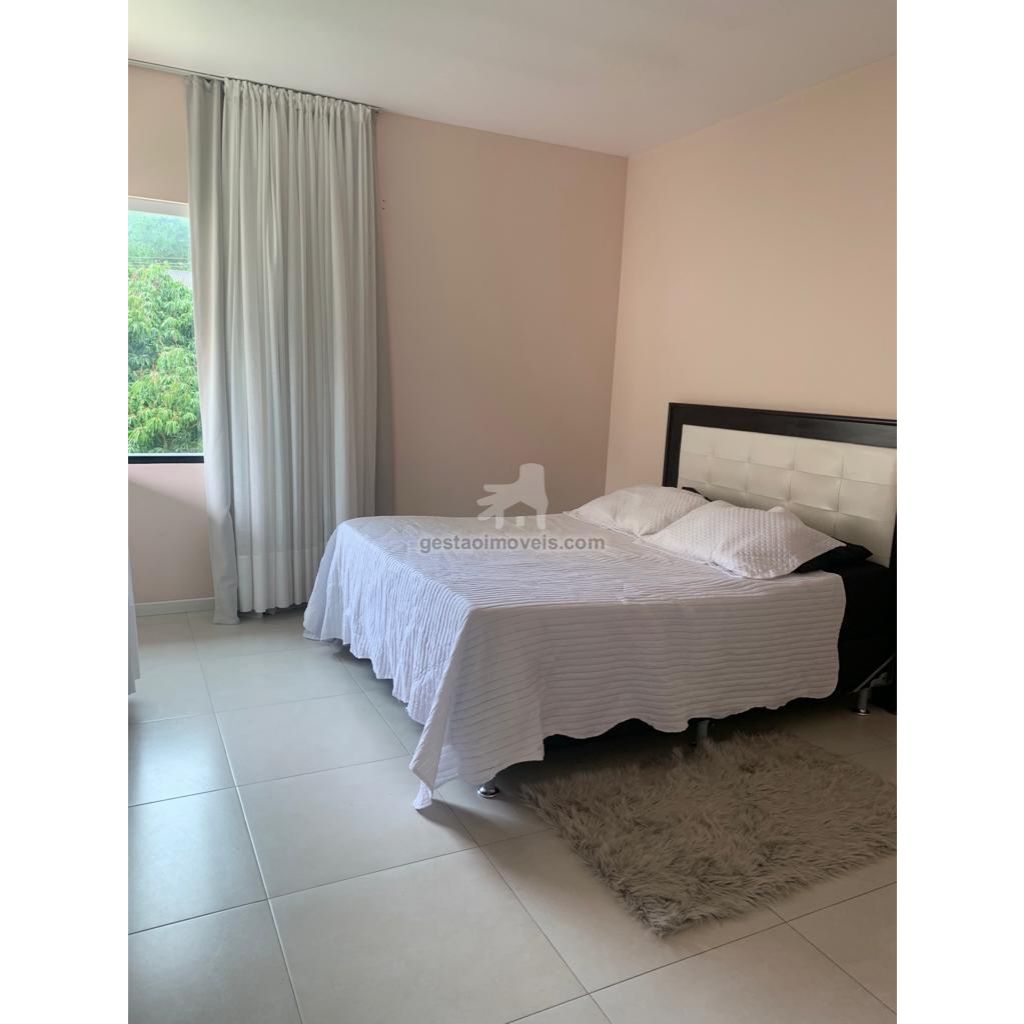 Casa 5 quartos para venda no Bairro Praia dos Amores em Balneário Camboriú