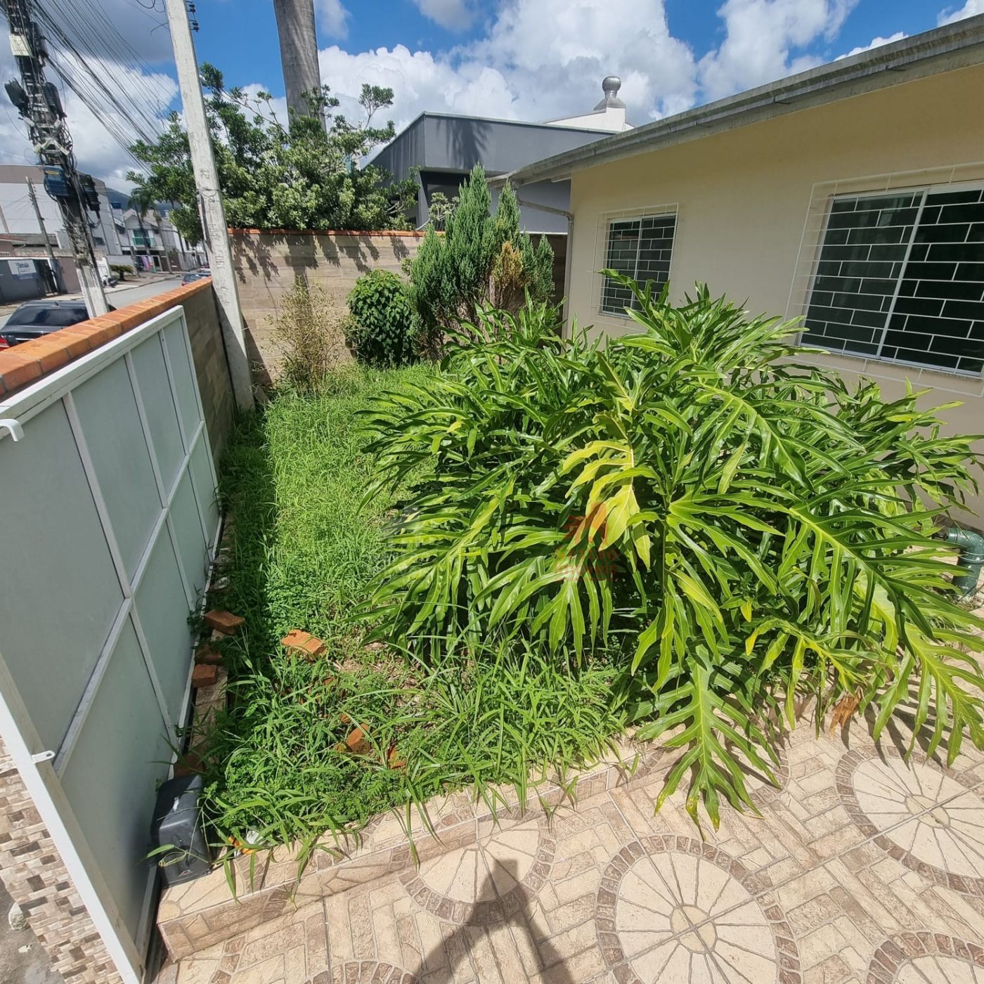 Casa 2 quartos com Piscina no Bairro Sta Regina em  Camboriú