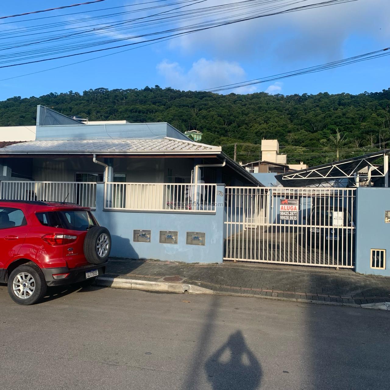 Imóvel com 3 aluguéis a venda Balneário Camboriú