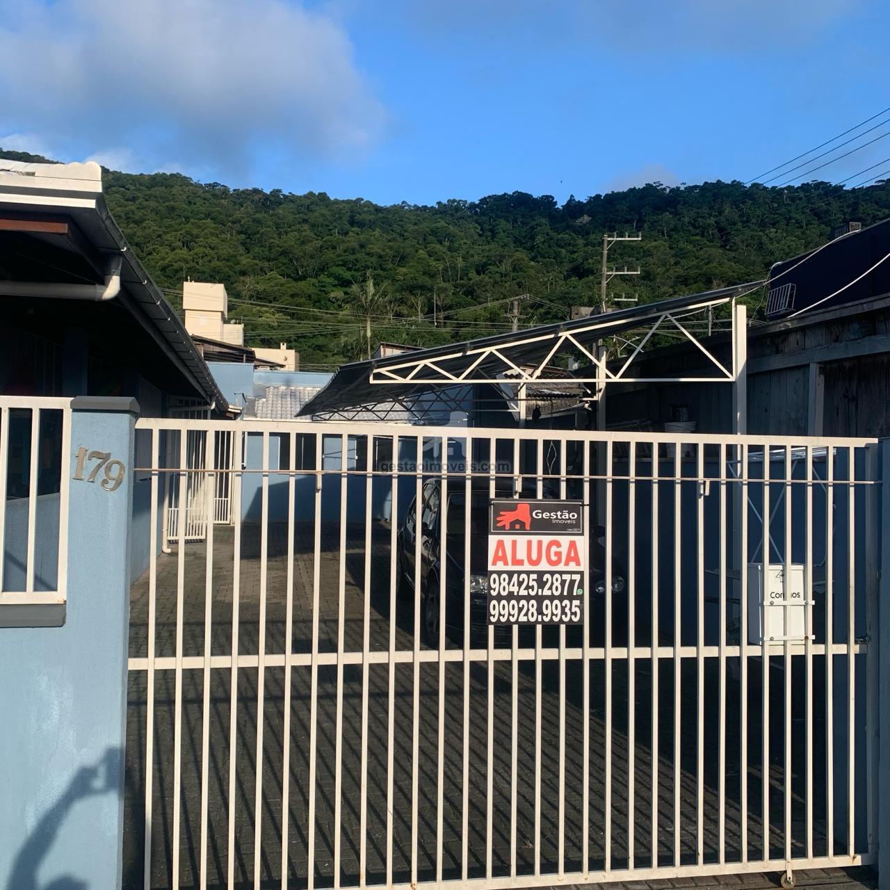 Imóvel com 3 aluguéis a venda Balneário Camboriú