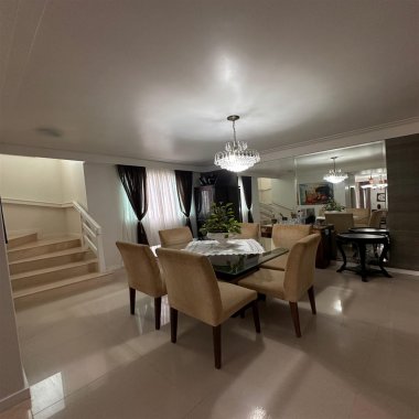 Triplex mobiliado à venda em Balneário Camboriú