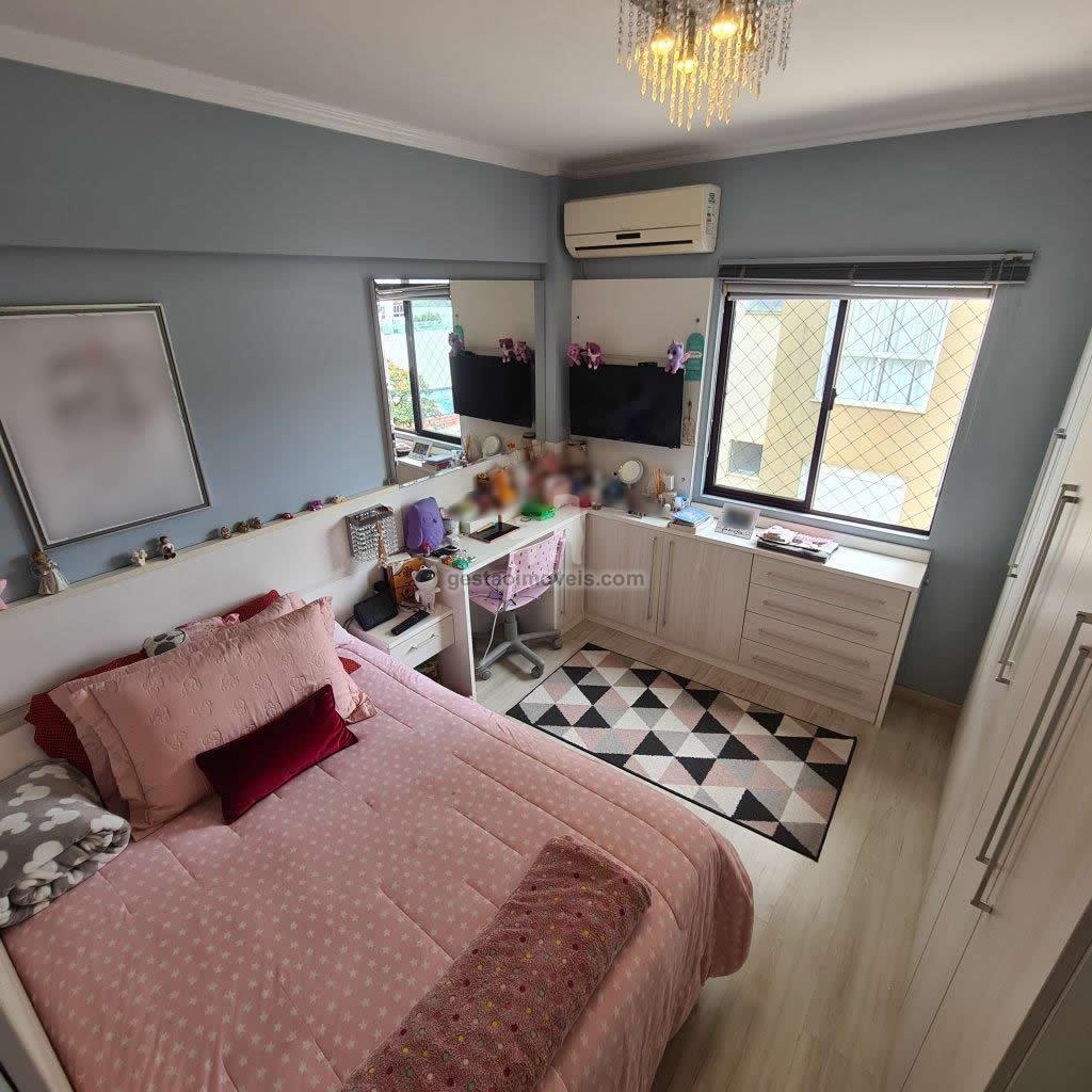 Apartamento 2 quartos a 95 metros da praia Central em Balneário Camboriú