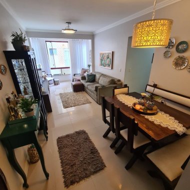 Apartamento 2 quartos a 95 metros da praia Central em Balneário Camboriú