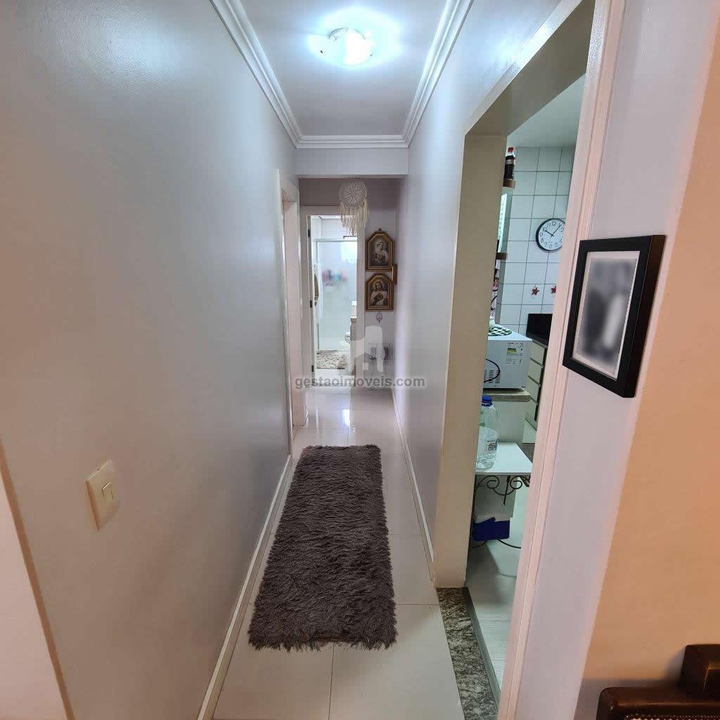 Apartamento 2 quartos a 95 metros da praia Central em Balneário Camboriú