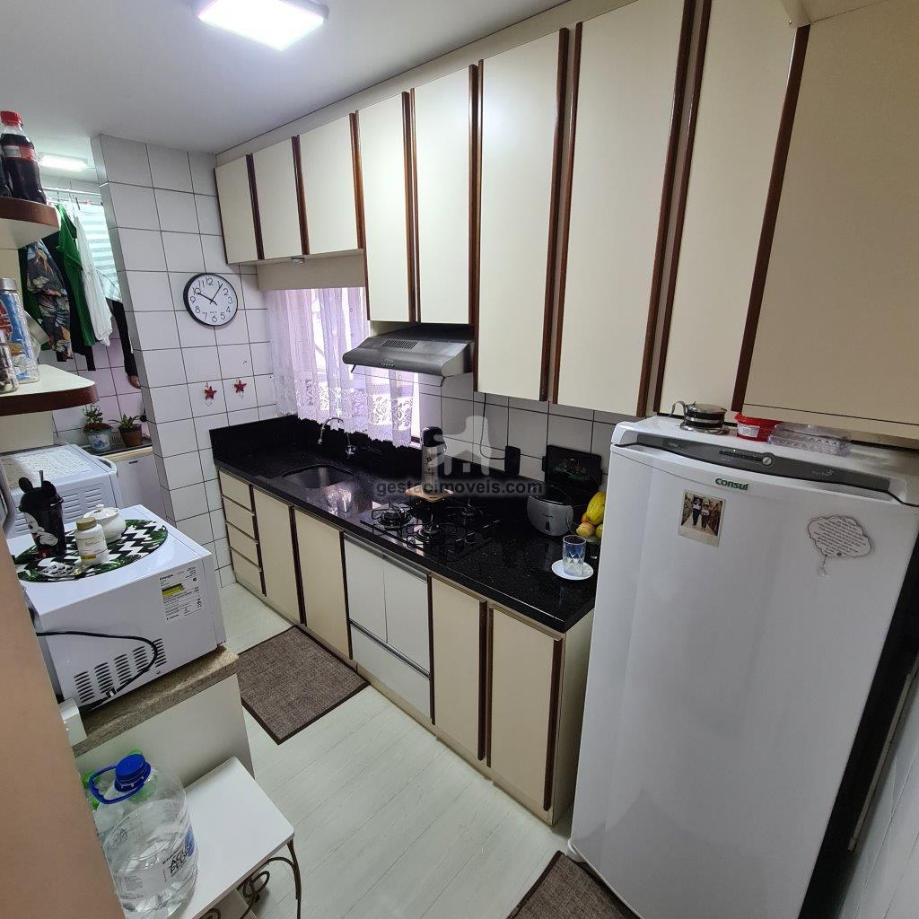 Apartamento 2 quartos a 95 metros da praia Central em Balneário Camboriú