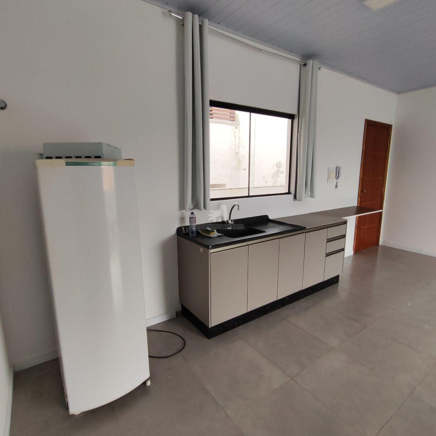 Apartamento 1 quarto para Locação Anual no bairro Municípios em Balneário Camboriú