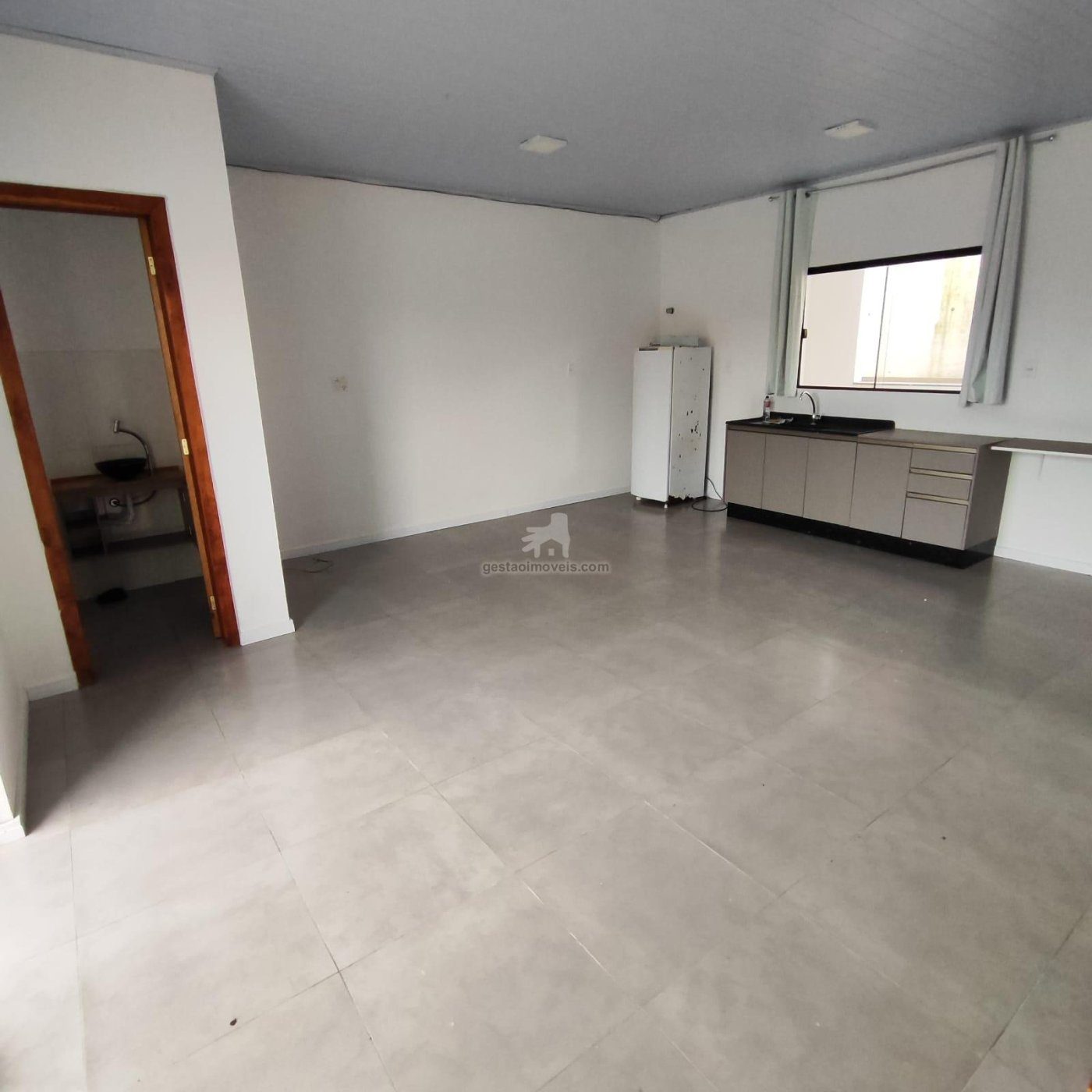 Apartamento 1 quarto para Locação Anual no bairro Municípios em Balneário Camboriú