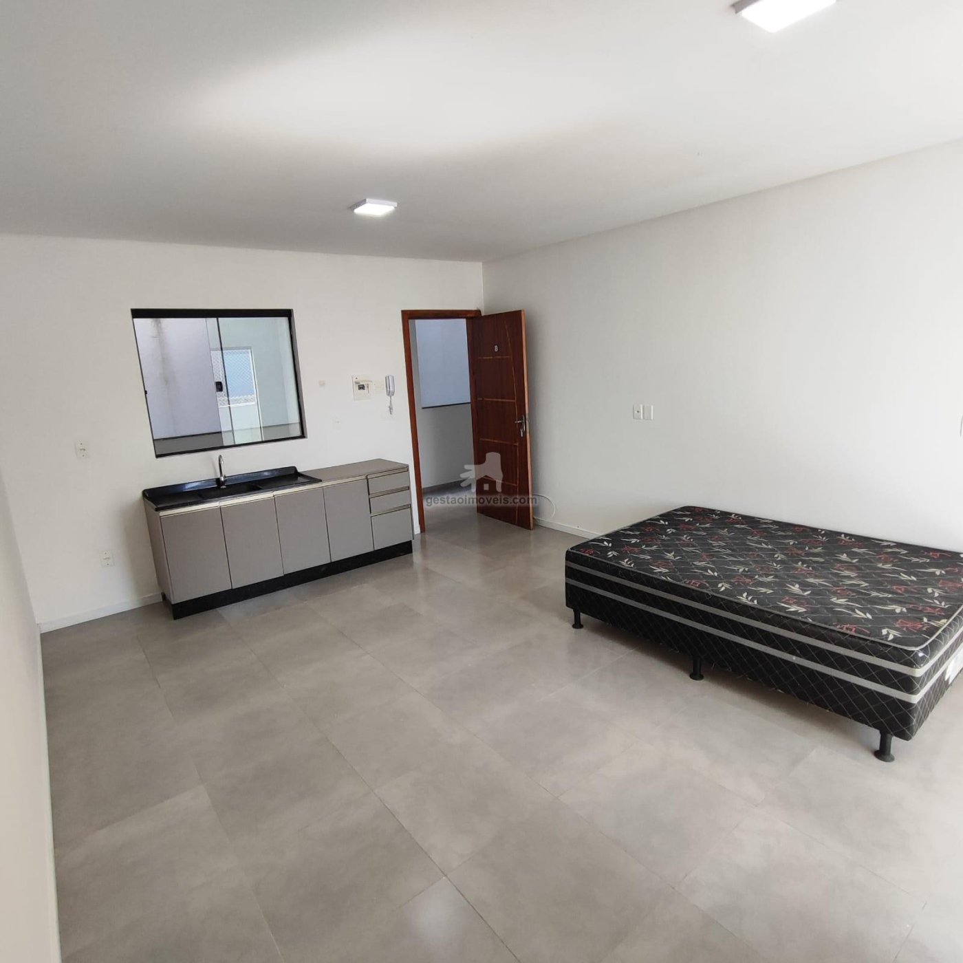 Apartamento 1 quarto para Locação Anual no bairro Municípios em Balneário Camboriú