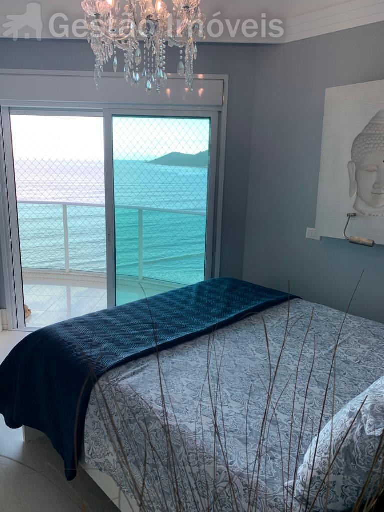 Apartamento de Luxo Frente Mar para locação anual em Balneário Camboriú