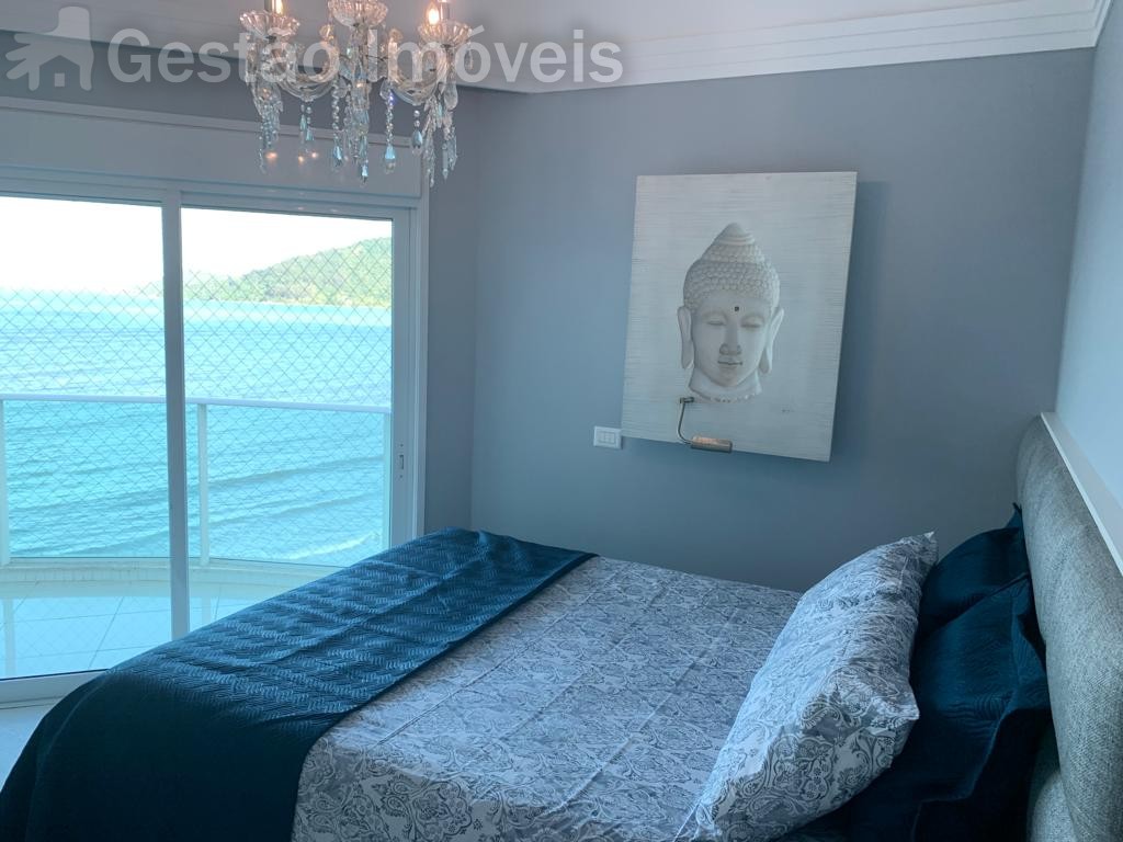 Apartamento de Luxo Frente Mar para locação anual em Balneário Camboriú