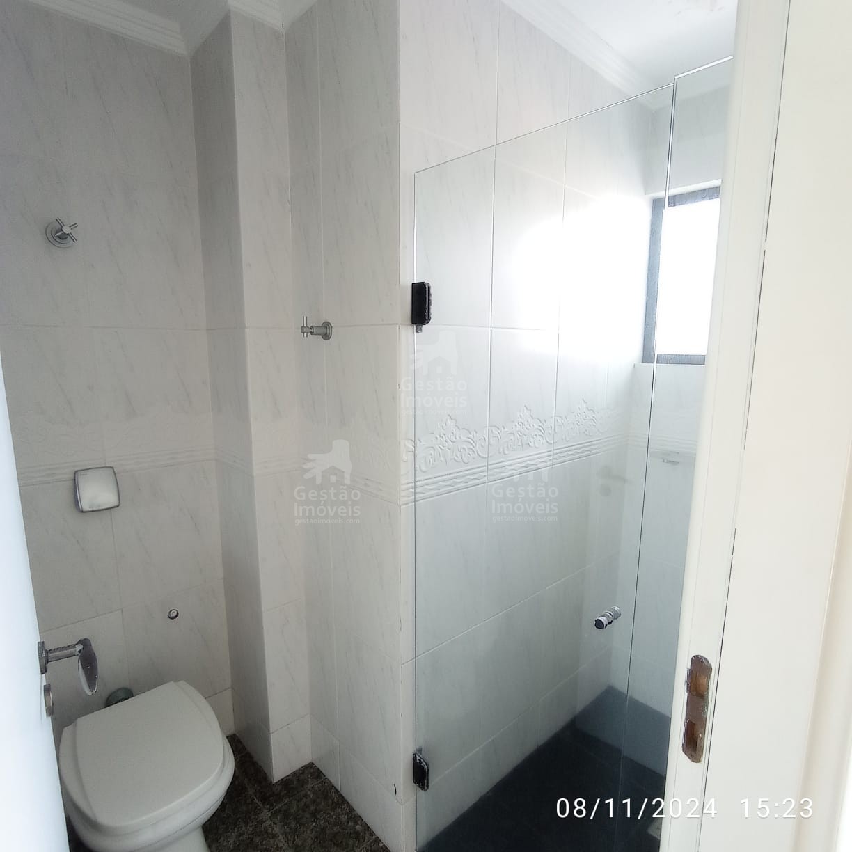 LIndo Apartamento com 3 suítes para Venda no bairro Fazenda em Itajaí