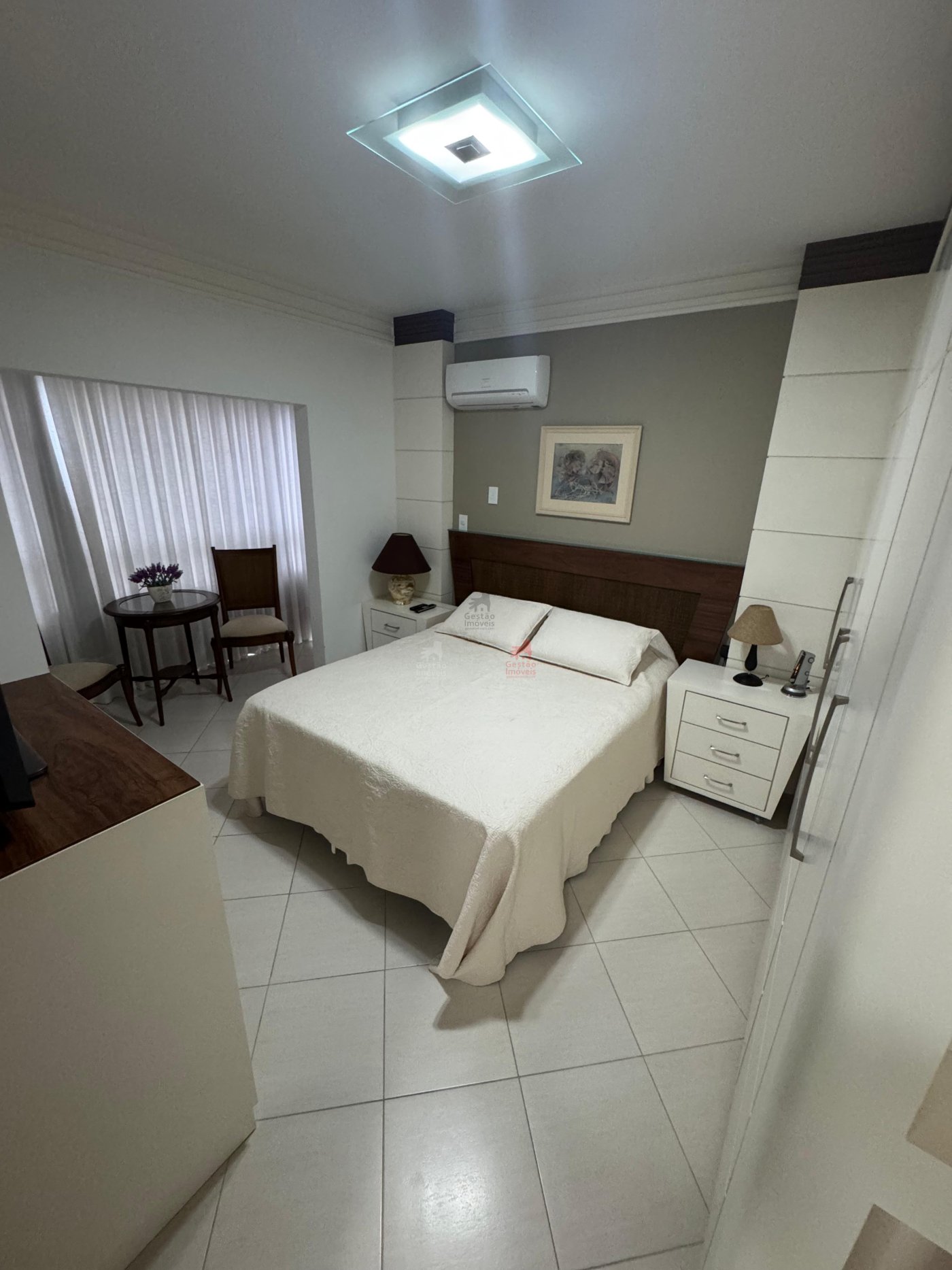Oportunidade imperdível!! Apartamento VISTA MAR com 4 quartos para Venda em  Balneário Camboriú