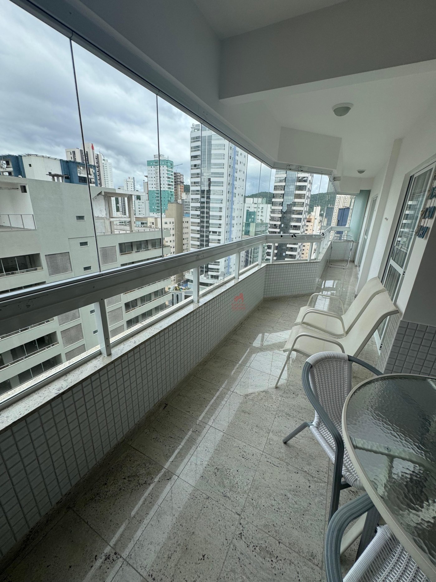 Oportunidade imperdível!! Apartamento VISTA MAR com 4 quartos para Venda em  Balneário Camboriú
