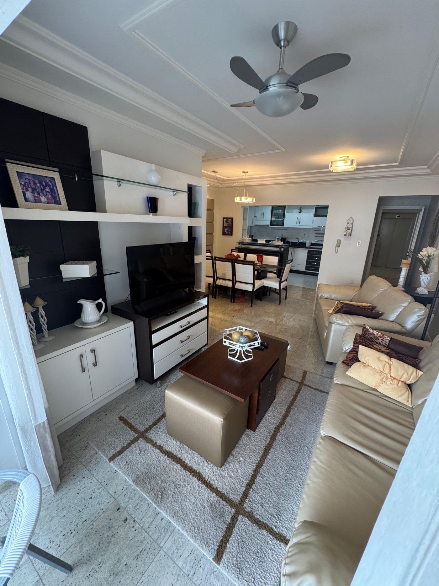 Oportunidade imperdível!! Apartamento VISTA MAR com 4 quartos para Venda em  Balneário Camboriú
