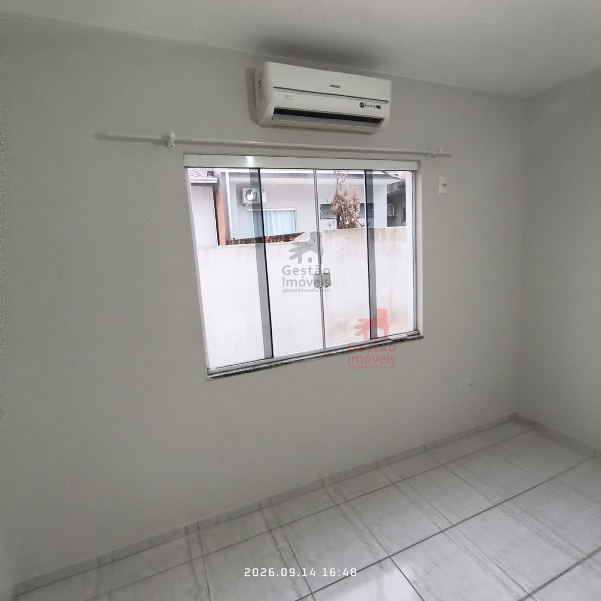 Apartamento 2 quartos para Locação Anual no bairro Rio Pequeno em Camboriú
