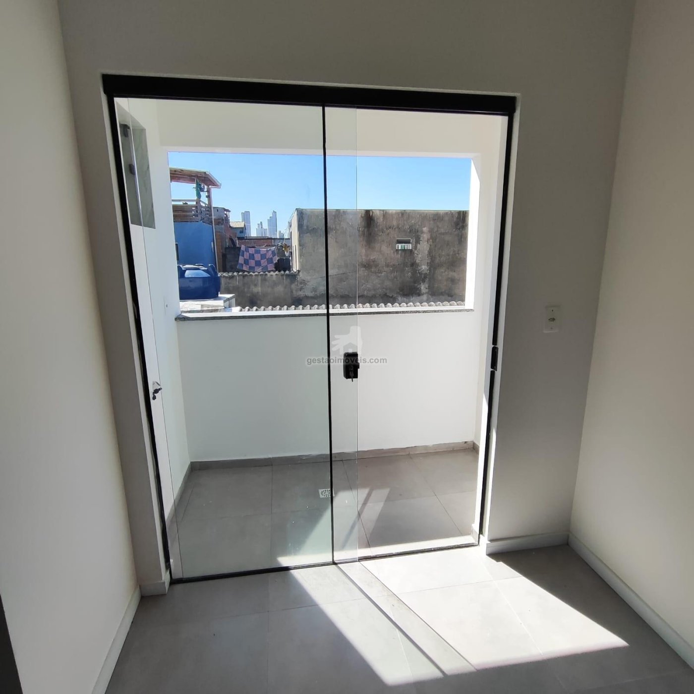Apartamento 1 quarto para Locação Anual no bairro Municípios em Balneário Camboriú