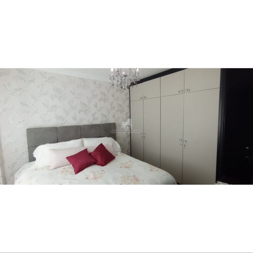 Ótimo Apartamento 3 quartos, Localizado no Centro - Quadra Mar! 