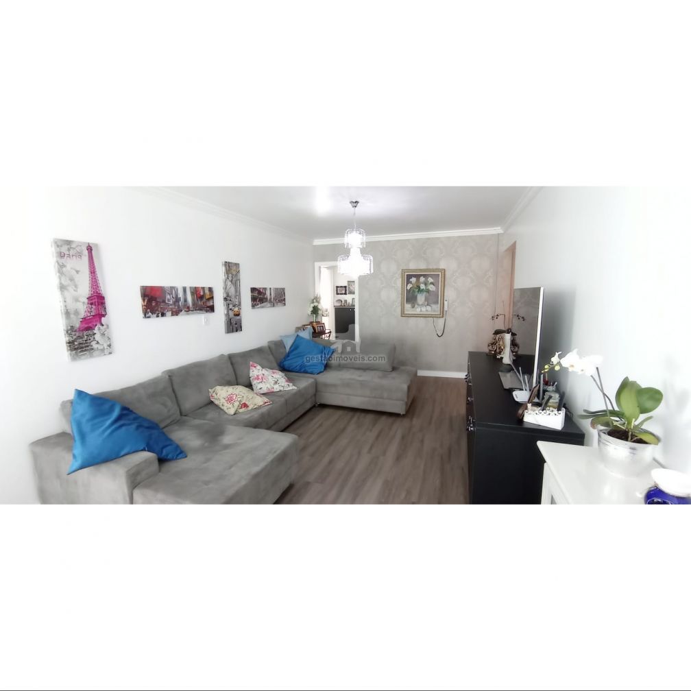 Ótimo Apartamento 3 quartos, Localizado no Centro - Quadra Mar! 