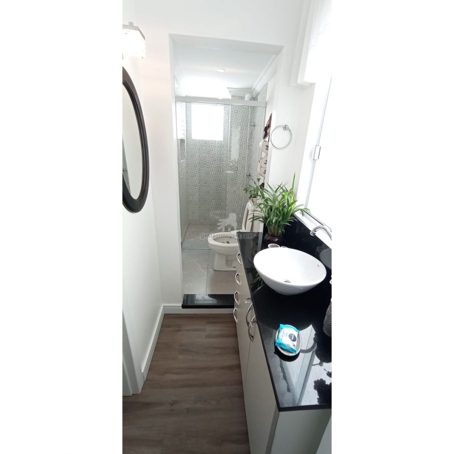 Ótimo Apartamento 3 quartos, Localizado no Centro - Quadra Mar! 