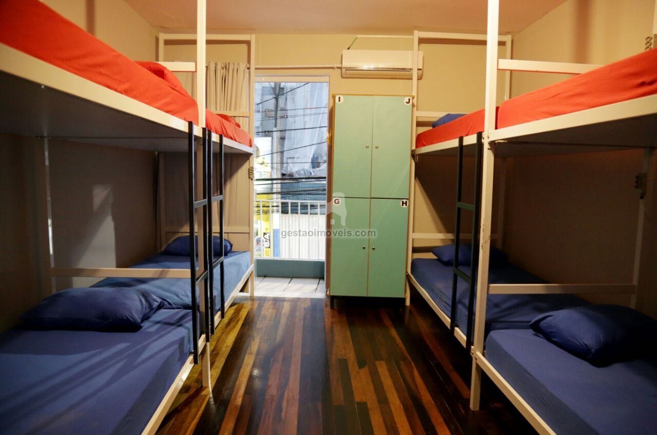 Ótima oportunidade, Hostel à 40 mts da praia
