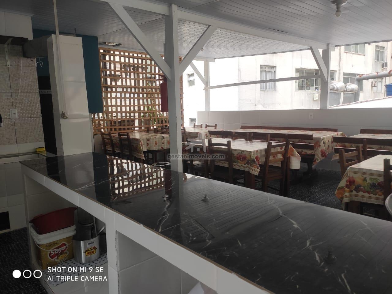 Ótima oportunidade, Hostel à 40 mts da praia