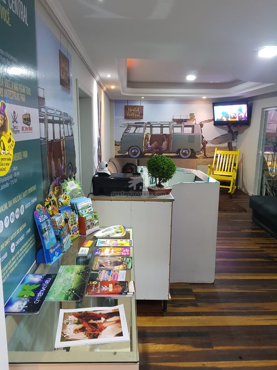 Ótima oportunidade, Hostel à 40 mts da praia