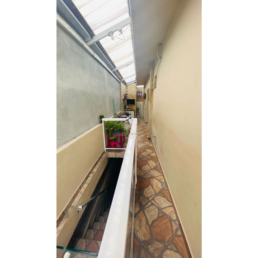 Imovel Residencial localizado na Quarta Avenida 